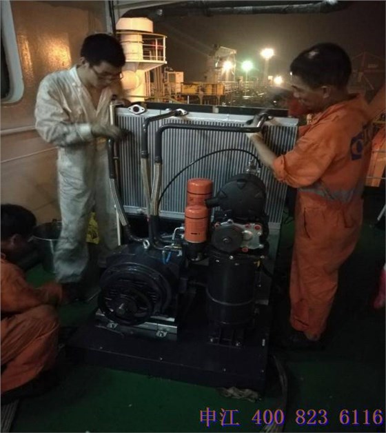 空壓機工人 空壓機工人